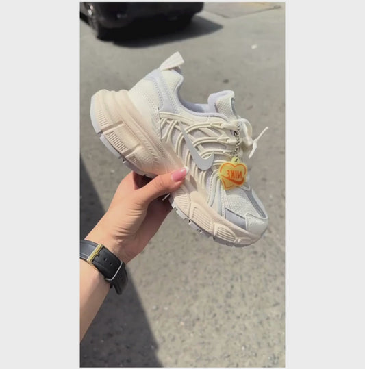 NIKE V2K RUN DAMA PREMIUM + CAJA